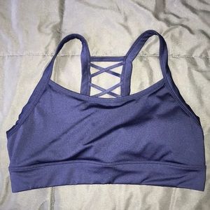 Cross back sports bra